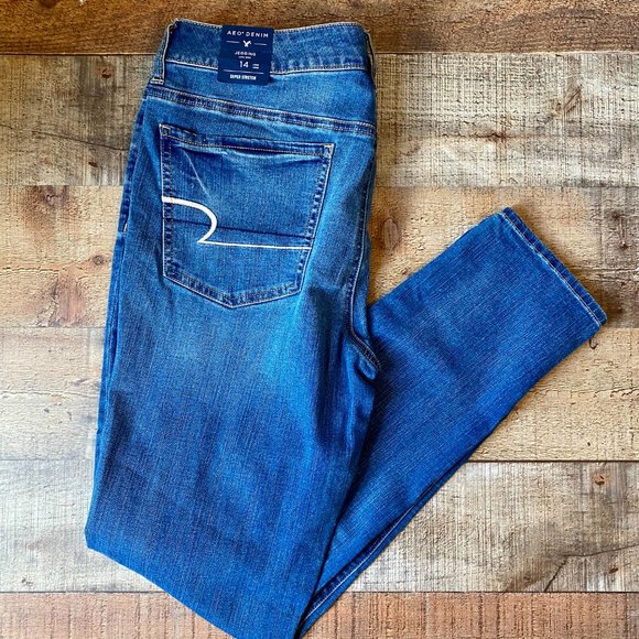 American Eagle Outfitters Denim - NEW American Eagle Low Rise Jeggings 14 Long